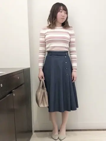 ANY SIS スタッフ コーディネート画像