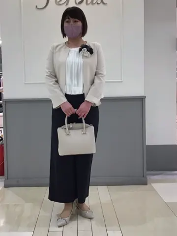 ANY SIS 堀部 コーディネート画像