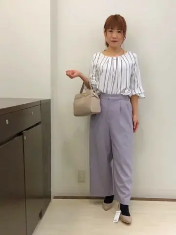 ANY SIS スタッフ コーディネート画像