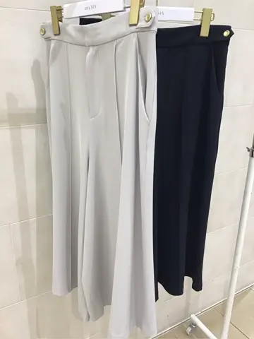 ANY SIS 髙橋 コーディネート画像