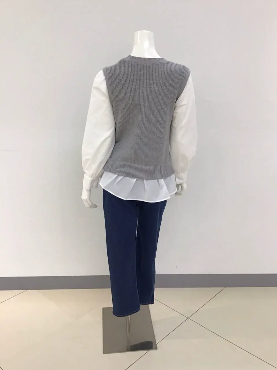 ANY SIS 橋本 コーディネート画像