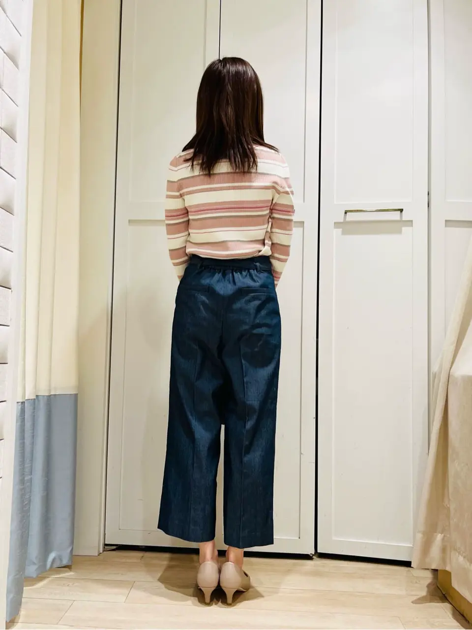 ANY SIS スタッフ コーディネート画像