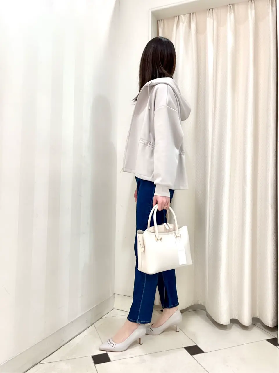 ANY SIS 金井 コーディネート画像