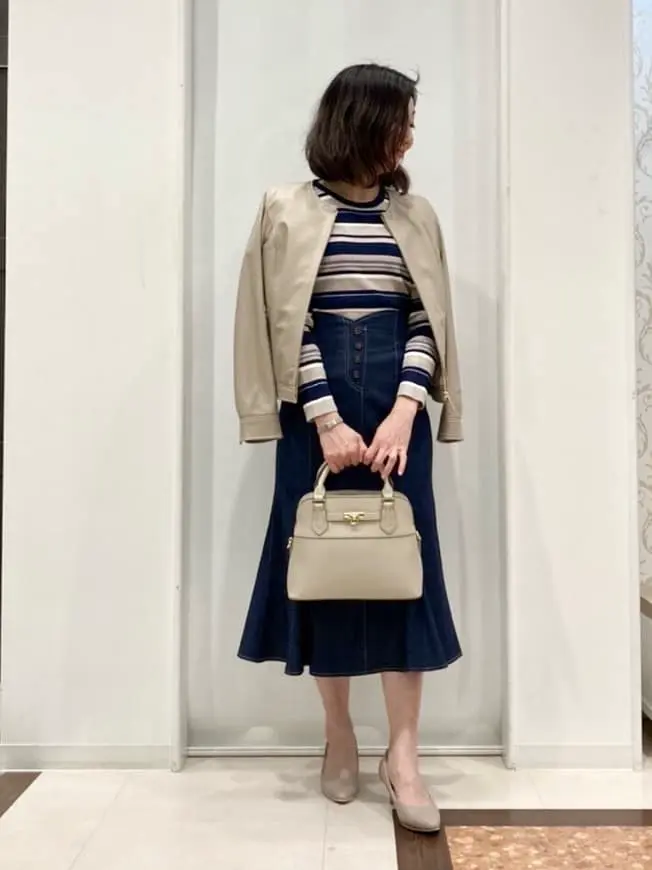 ANY SIS スタッフ コーディネート画像