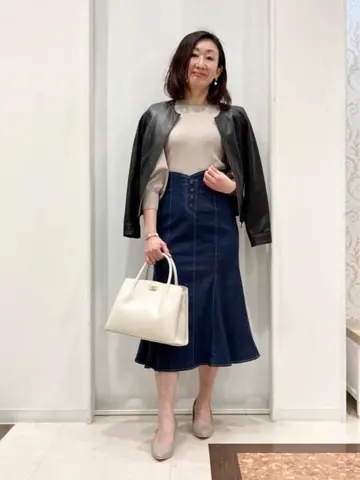 ANY SIS スタッフ コーディネート画像