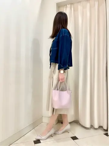 ANY SIS 金井 コーディネート画像