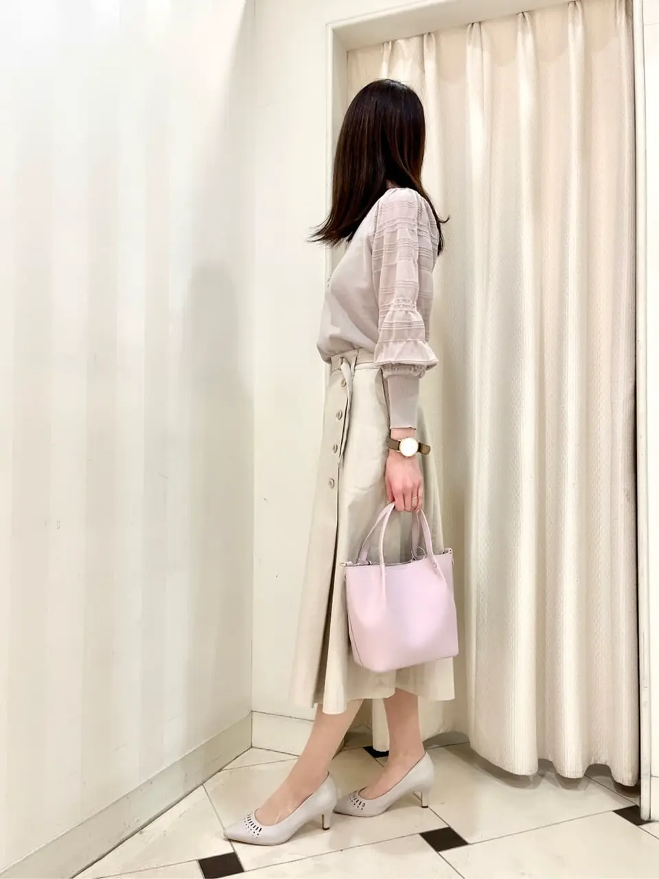 ANY SIS 金井 コーディネート画像