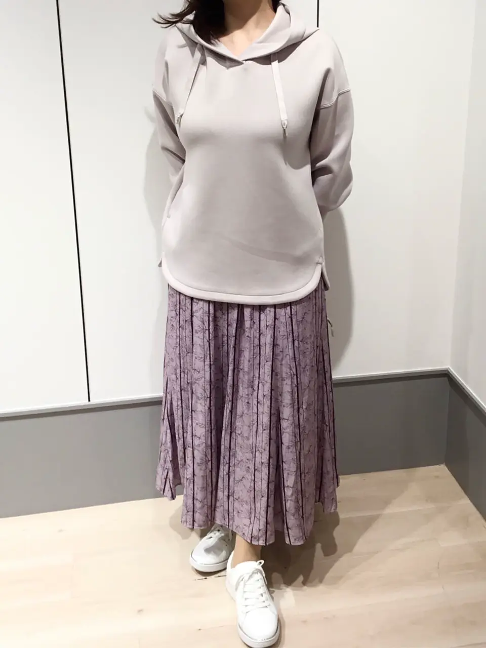 ANY SIS 西村 コーディネート画像