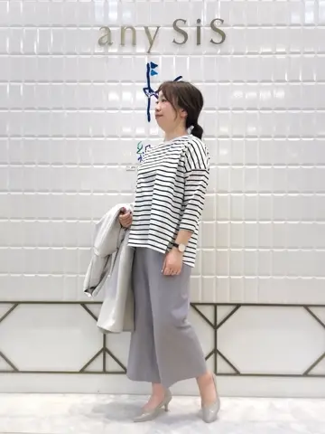 ANY SIS 中山 コーディネート画像