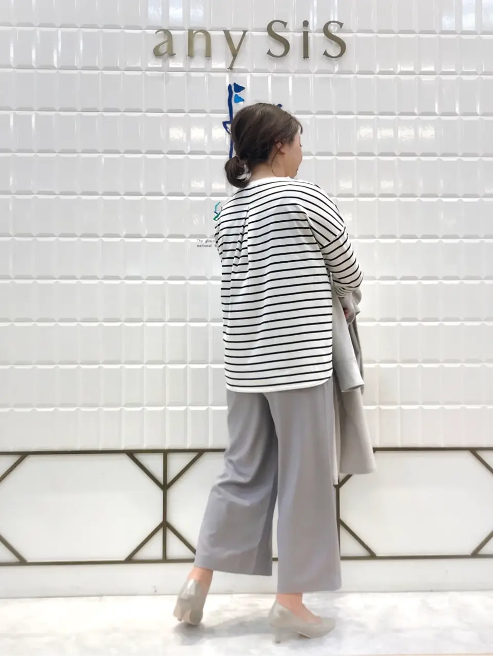 ANY SIS 中山 コーディネート画像