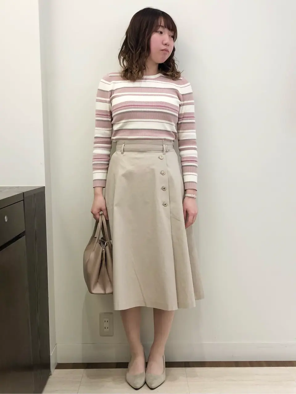 ANY SIS スタッフ コーディネート画像