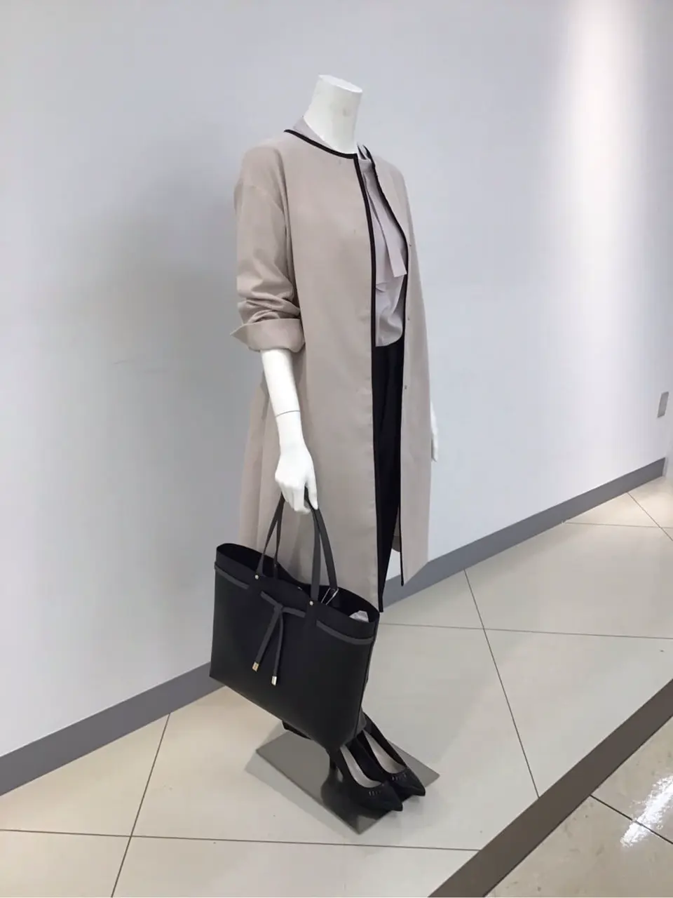 ANY SIS 橋本 コーディネート画像