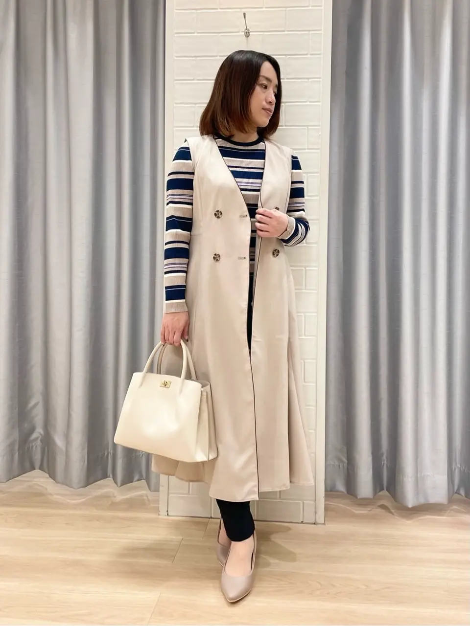 ANY SIS 丸岡 コーディネート画像