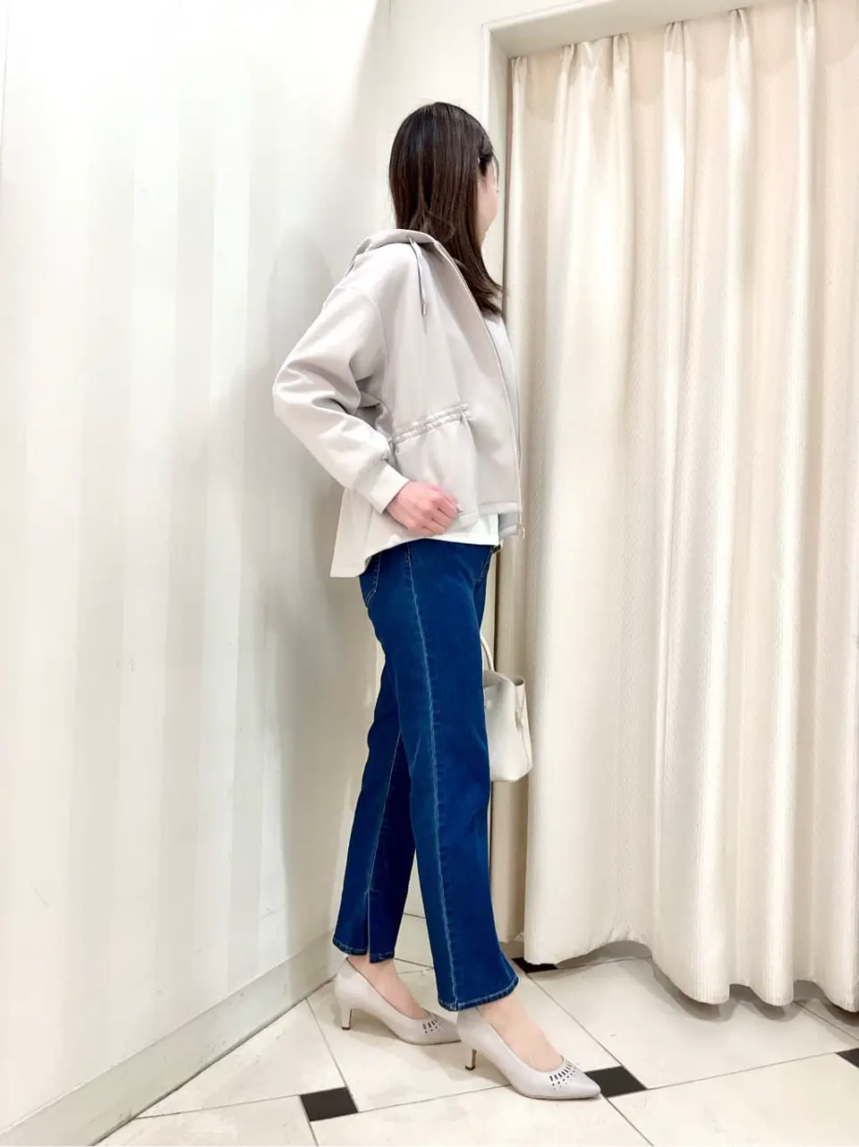 ANY SIS 金井 コーディネート画像