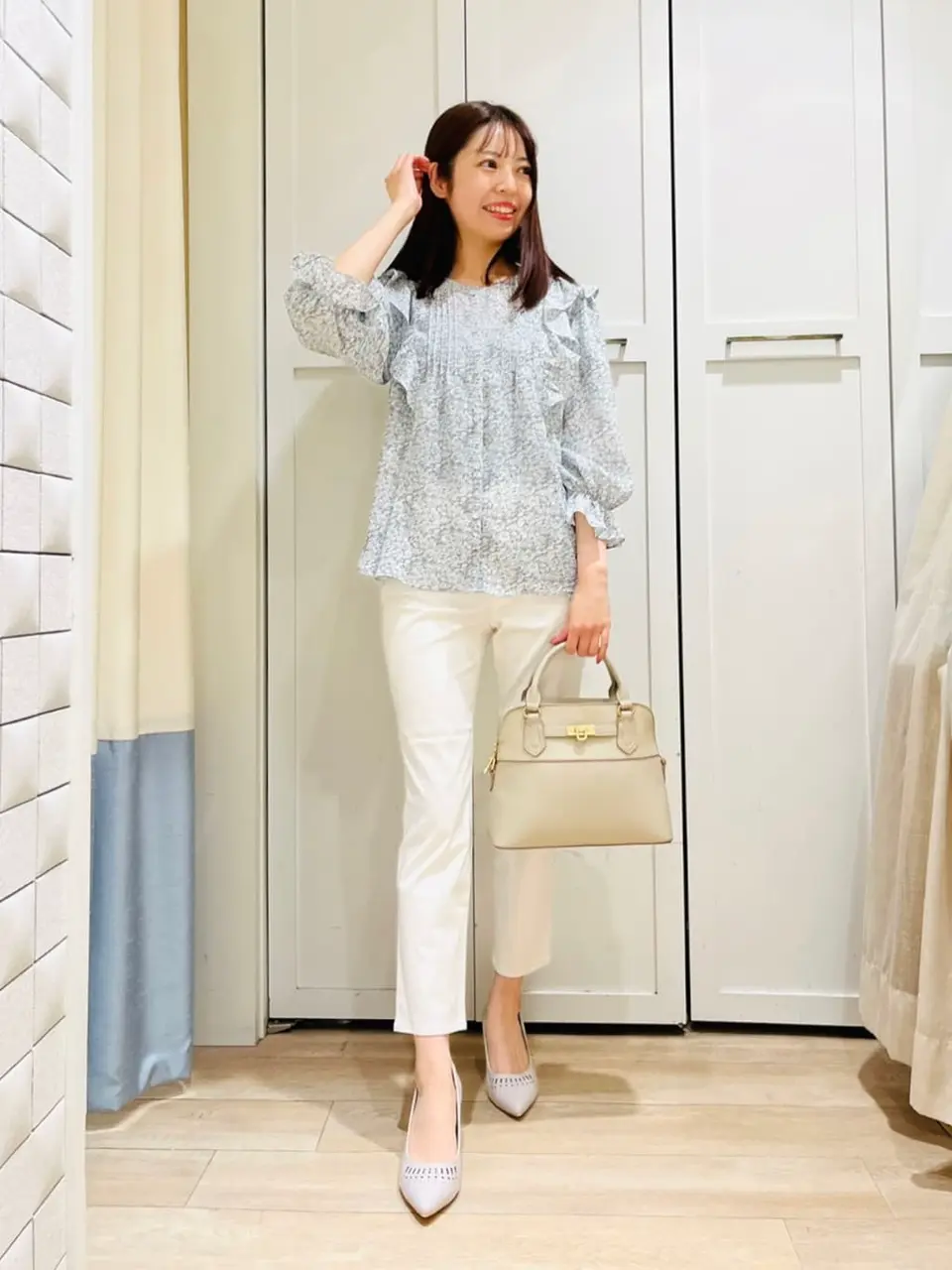 ANY SIS スタッフ コーディネート画像