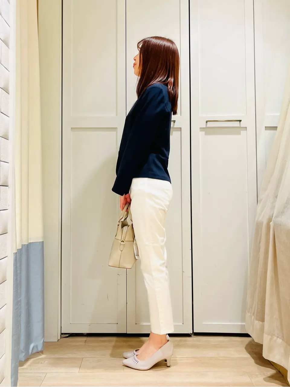 ANY SIS スタッフ コーディネート画像