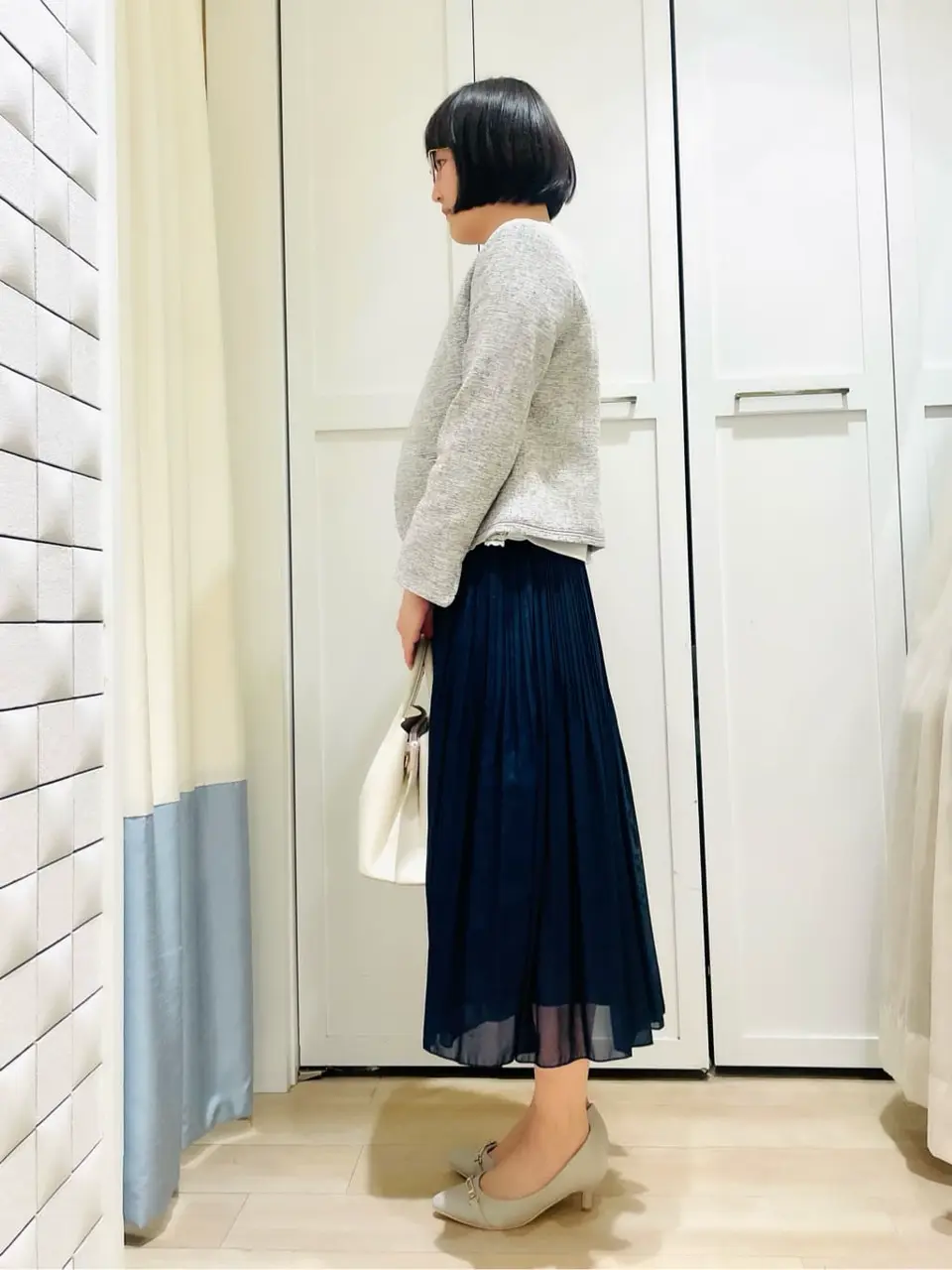 ANY SIS スタッフ コーディネート画像