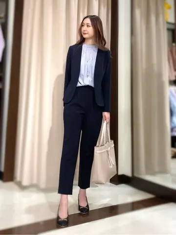 ANY SIS STAFF コーディネート画像