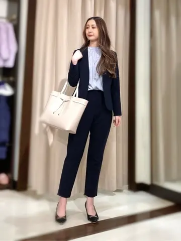 ANY SIS STAFF コーディネート画像