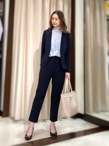 ANY SIS STAFF コーディネート画像