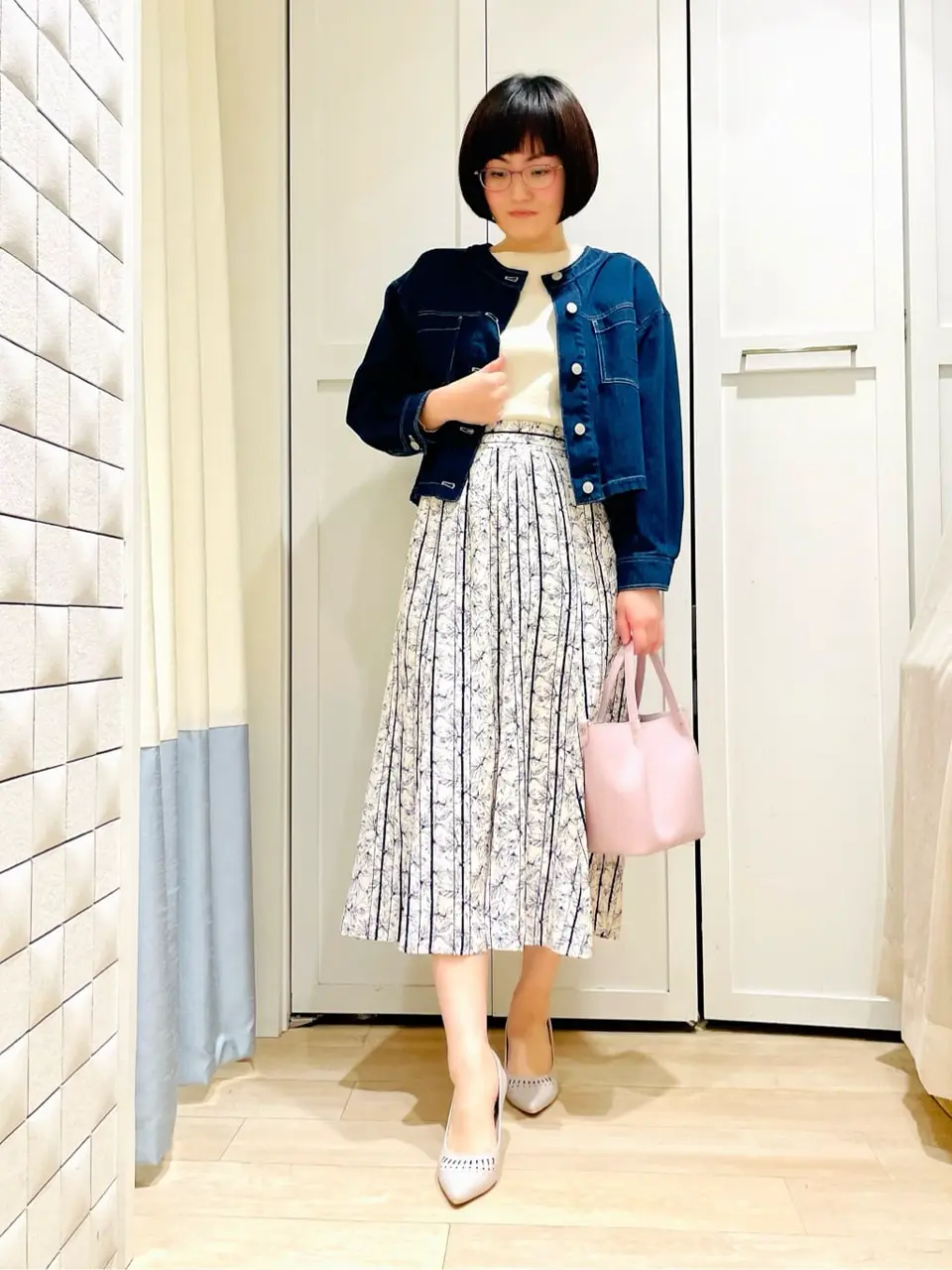 ANY SIS スタッフ コーディネート画像