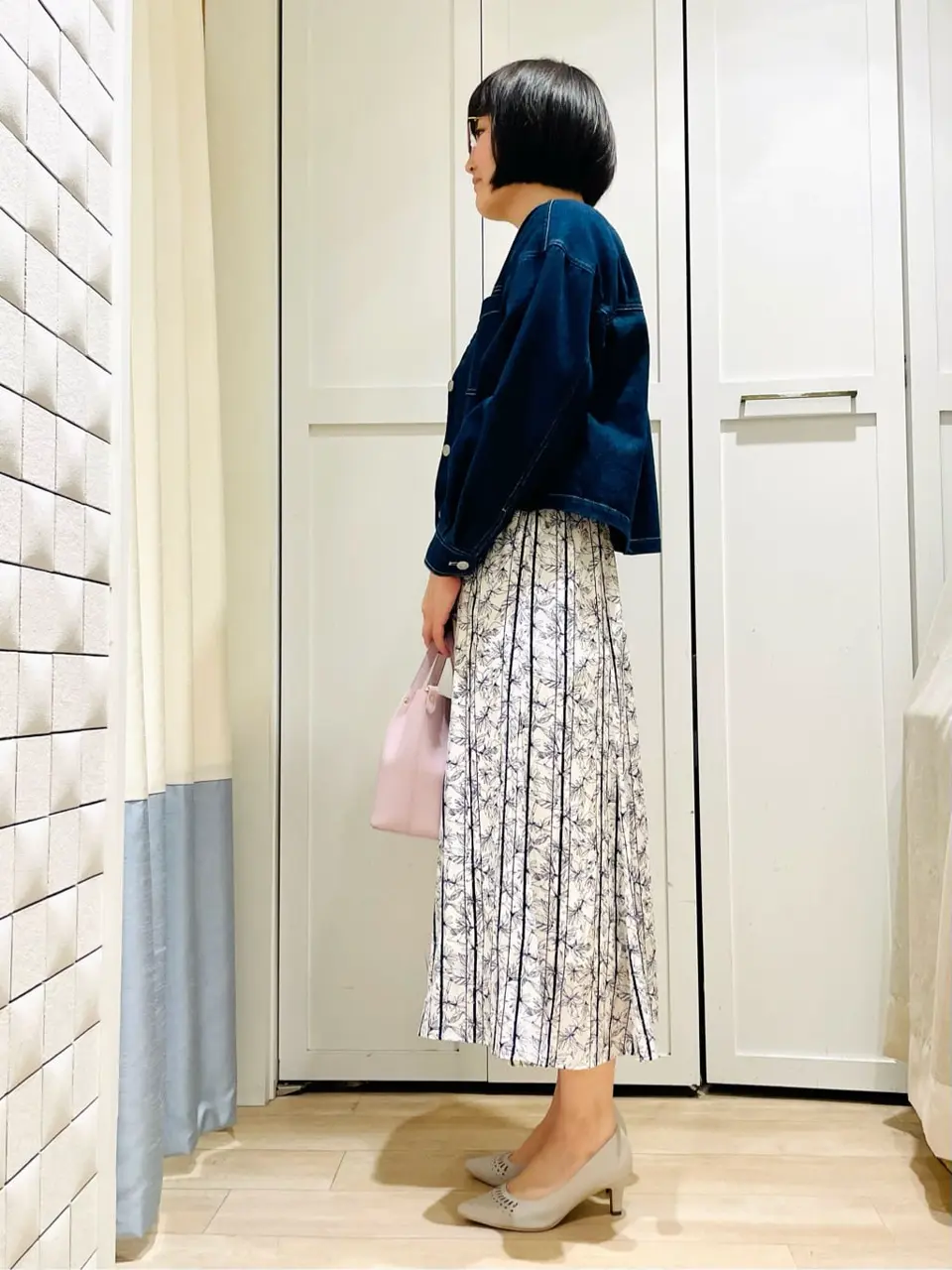 ANY SIS スタッフ コーディネート画像