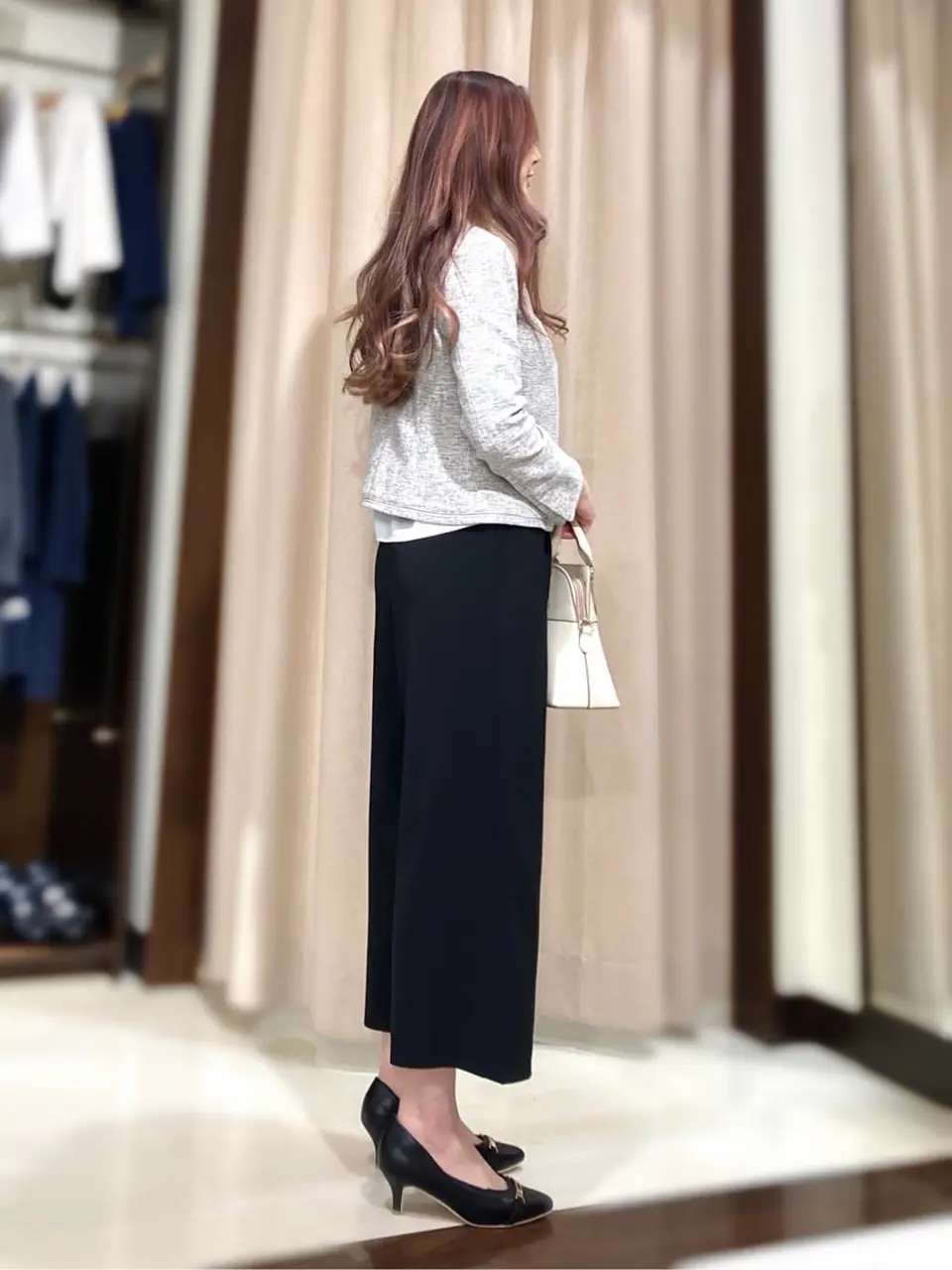 ANY SIS STAFF コーディネート画像