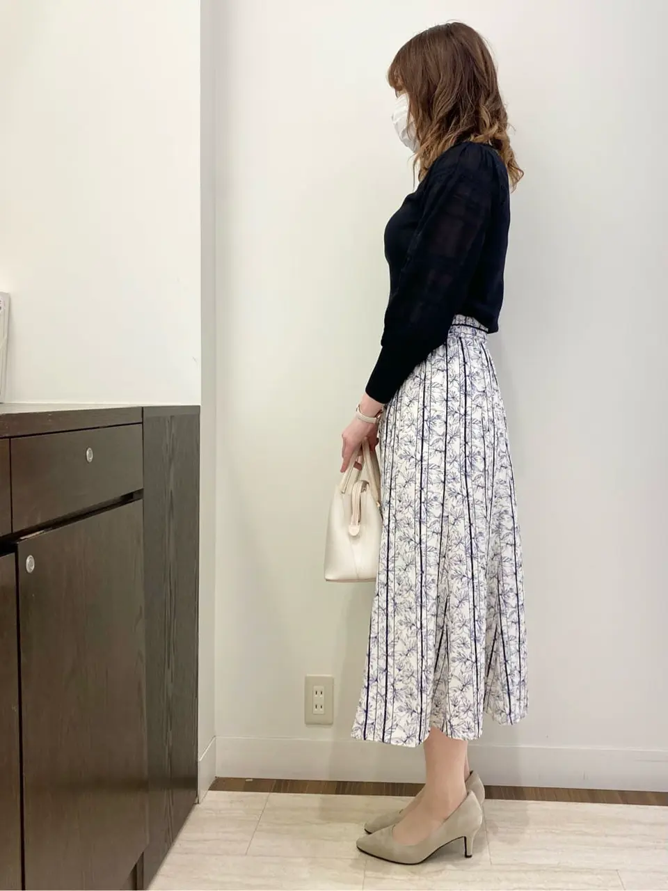 ANY SIS スタッフ コーディネート画像