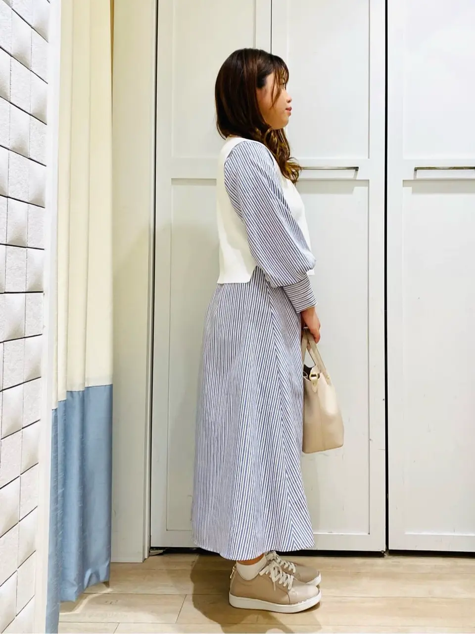 ANY SIS スタッフ コーディネート画像