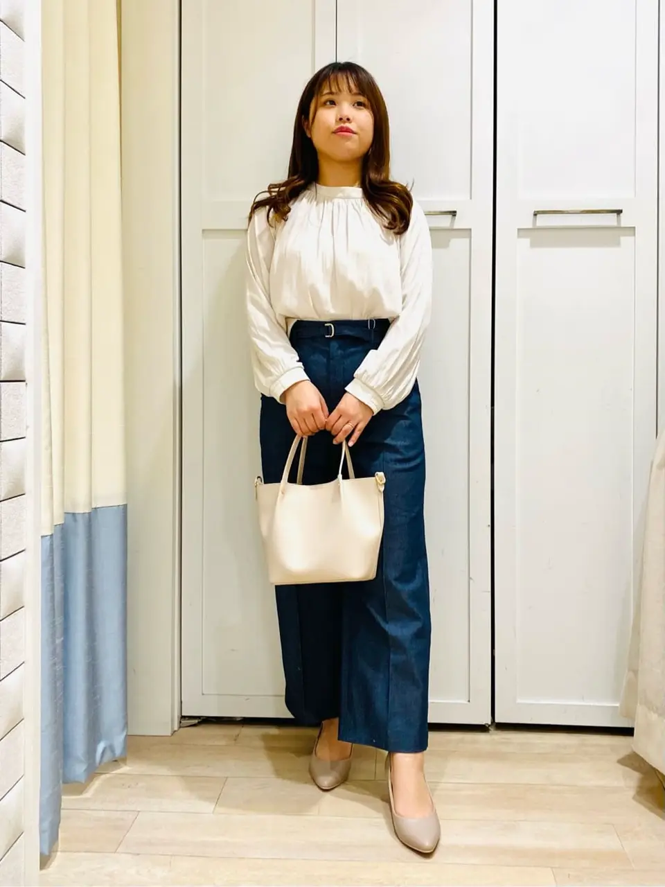 ANY SIS スタッフ コーディネート画像