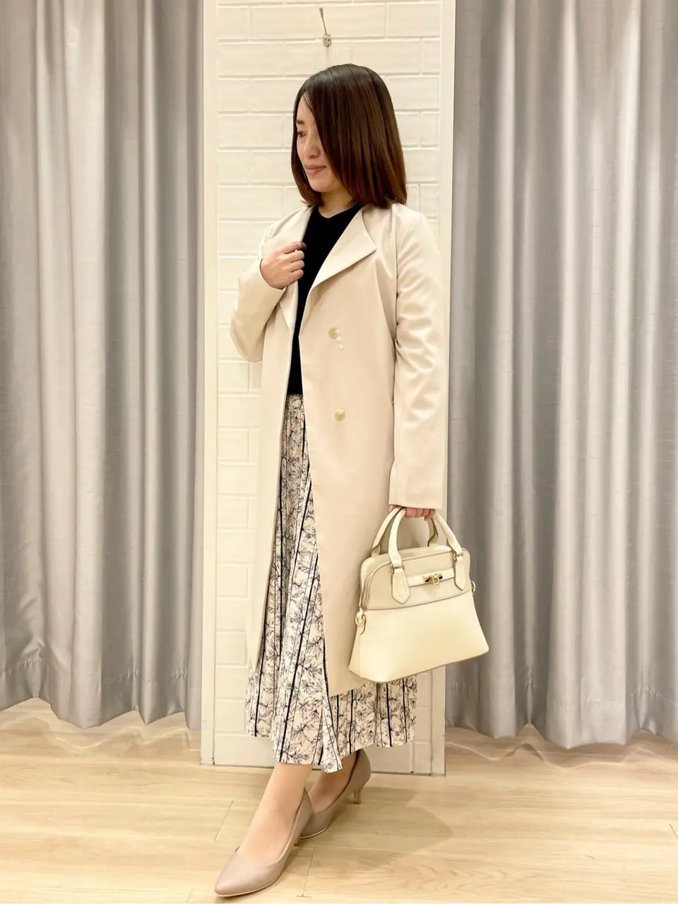 ANY SIS 丸岡 コーディネート画像