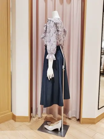 ANY SIS 岩田 コーディネート画像