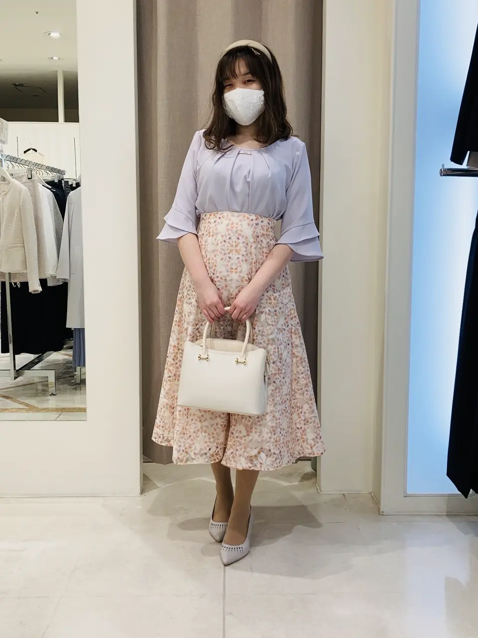 ANY SIS 川根　彩 コーディネート画像