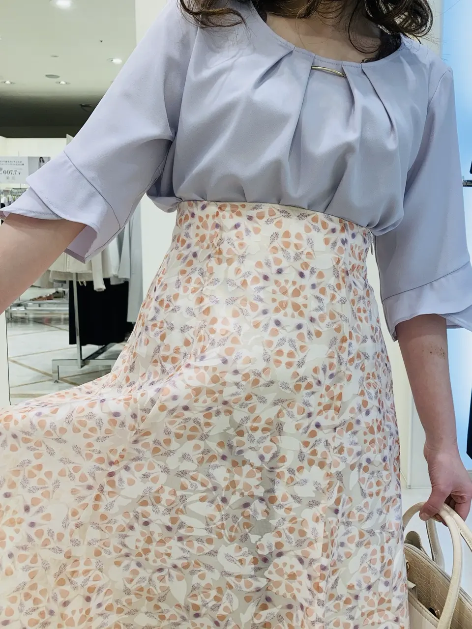 ANY SIS 川根　彩 コーディネート画像