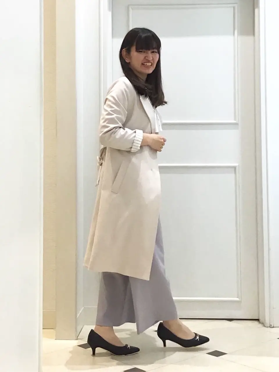 ANY SIS スタッフ コーディネート画像