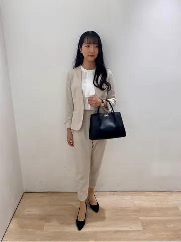 ANY SIS 安原 コーディネート画像