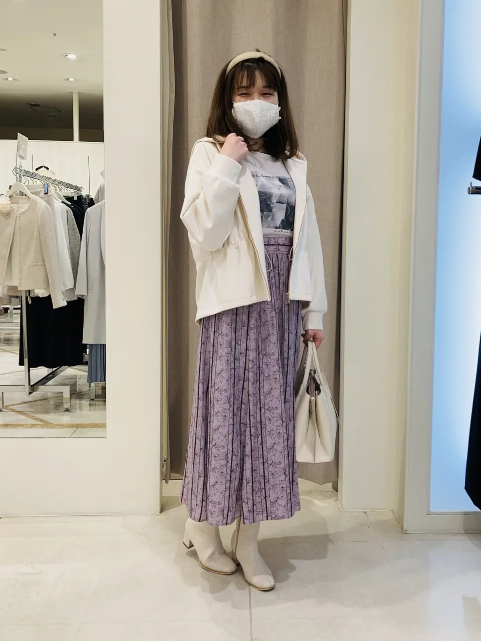 ANY SIS 川根　彩 コーディネート画像