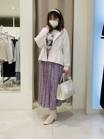 ANY SIS 川根　彩 コーディネート画像