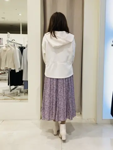 ANY SIS 川根　彩 コーディネート画像