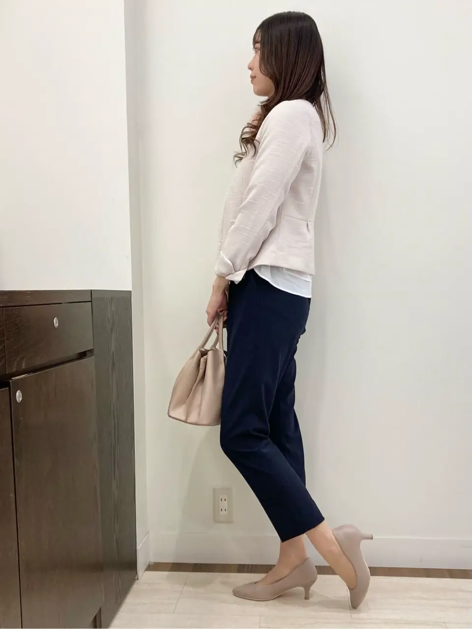 ANY SIS スタッフ コーディネート画像