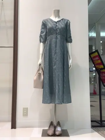 ANY SIS 布川 コーディネート画像