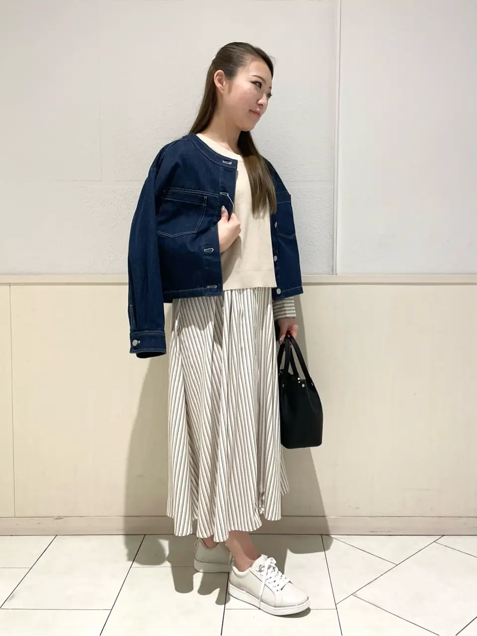 ANY SIS 土居 コーディネート画像