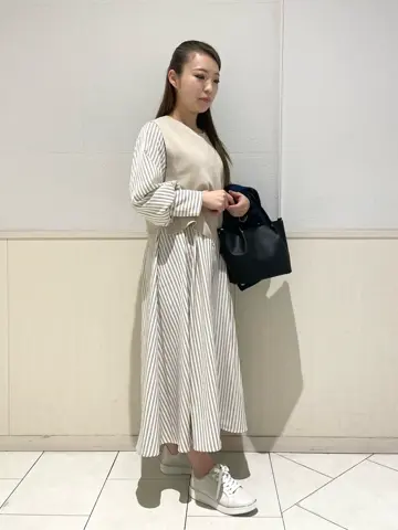 ANY SIS 土居 コーディネート画像