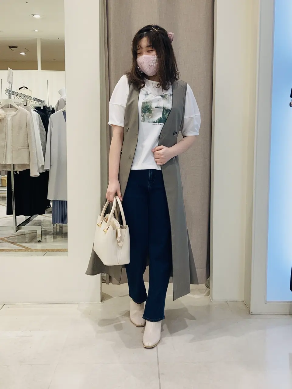  川根　彩 コーディネート画像