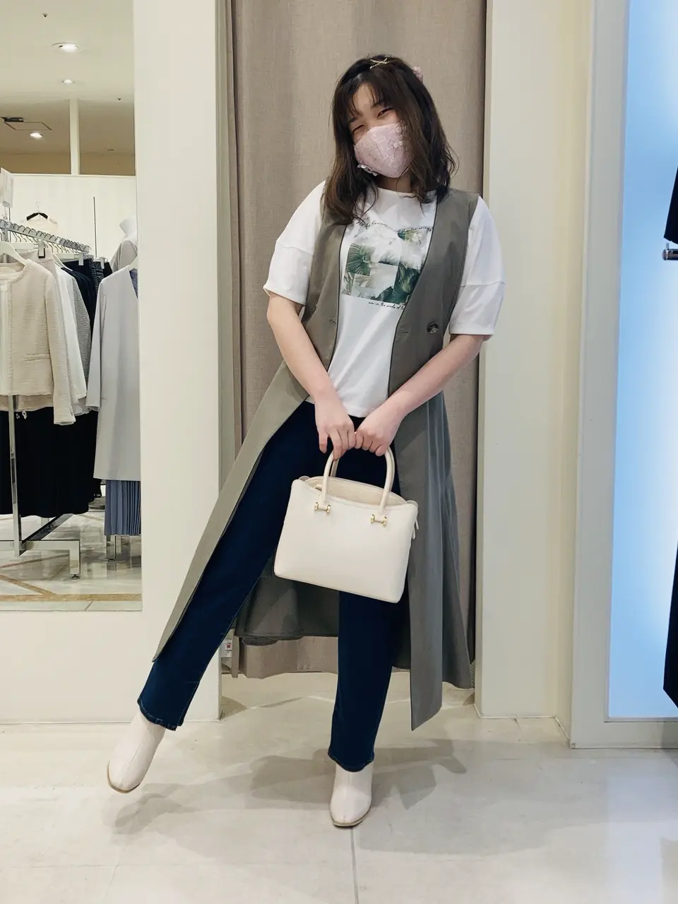 ANY SIS 川根　彩 コーディネート画像