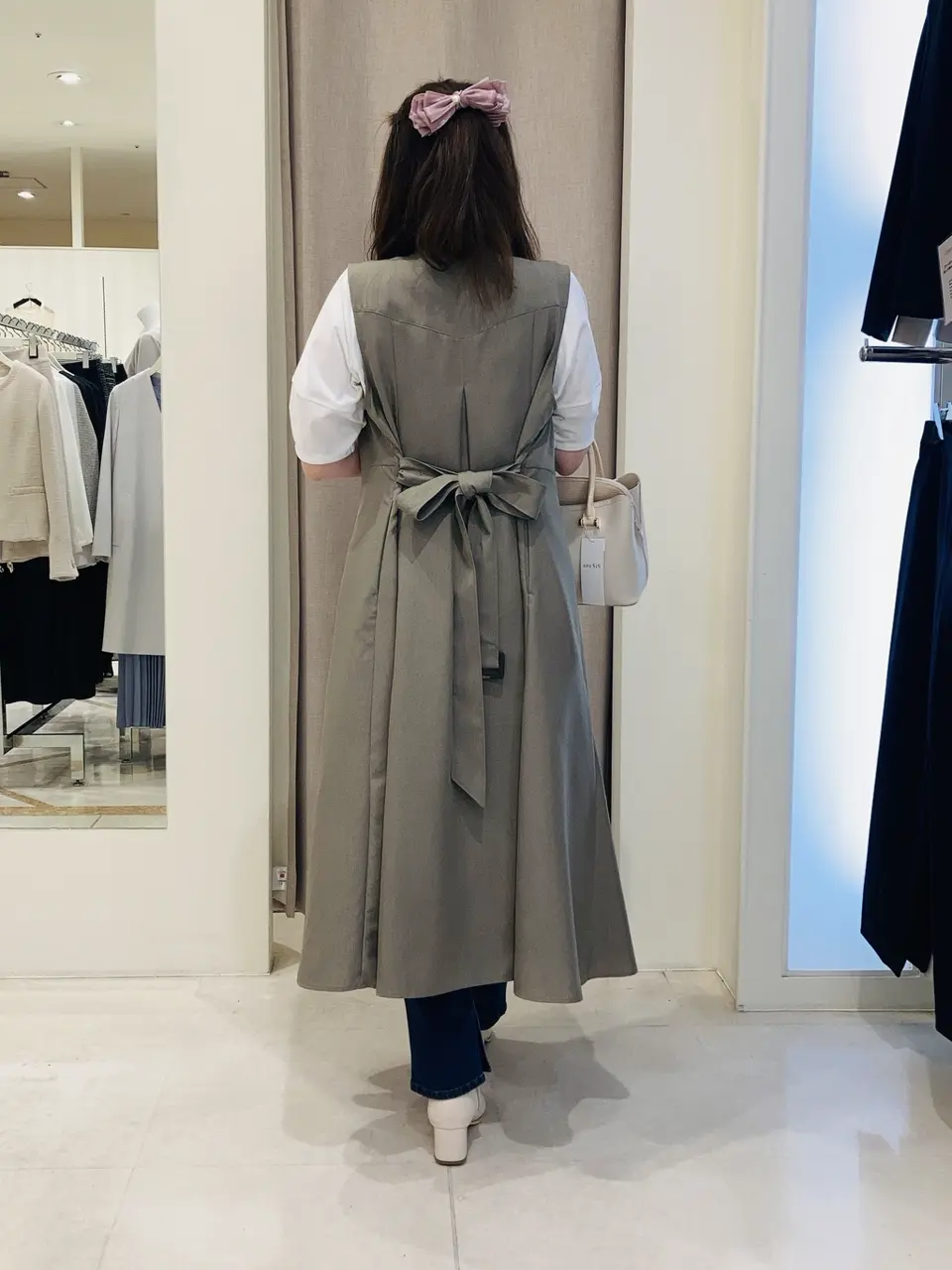 ANY SIS 川根　彩 コーディネート画像