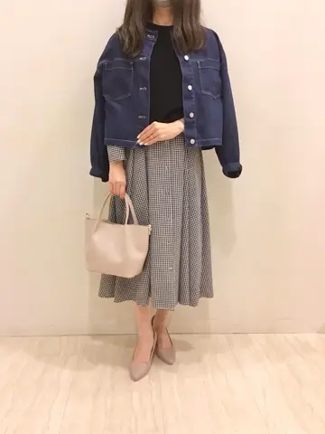 ANY SIS スタッフ コーディネート画像