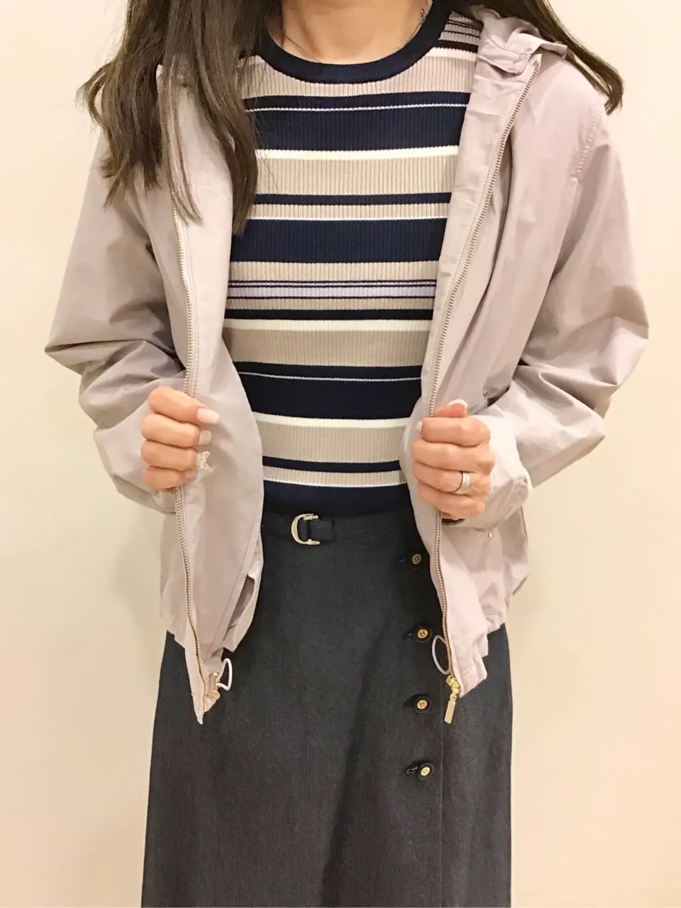 ANY SIS スタッフ コーディネート画像