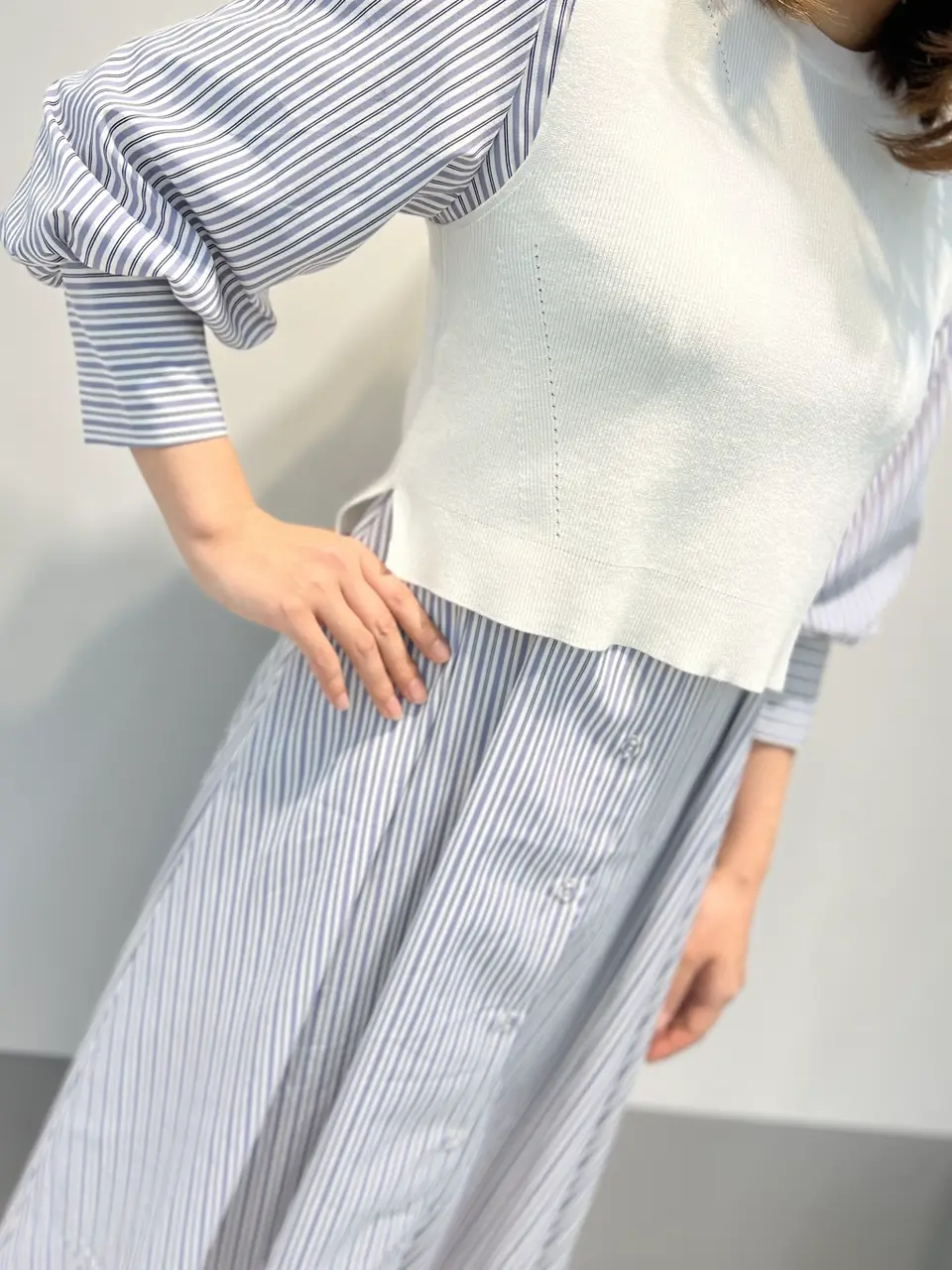 ANY SIS 岡本 コーディネート画像