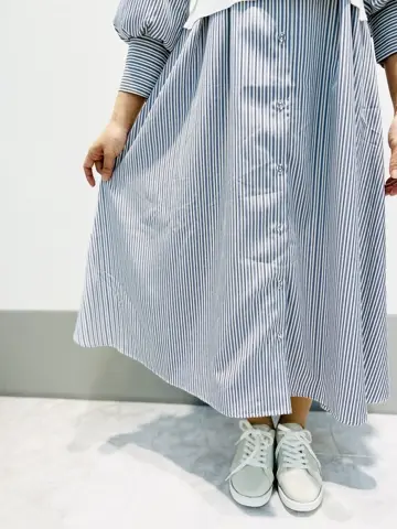 ANY SIS 岡本 コーディネート画像